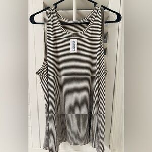 New! With Tags! Old Navy Women's Luxe Black and White Striped Tank Top. 2x.